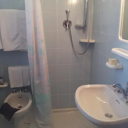 بيت ضيافة Meuble Al Ponte 3*